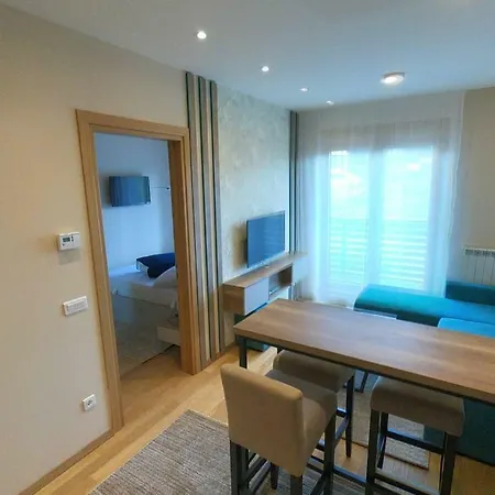 Apartment Golden Wood